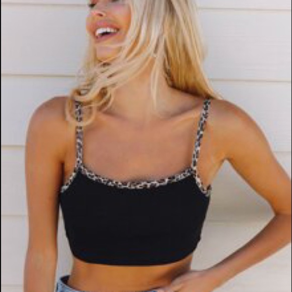 black leopard binding crop tank top